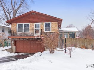 1312 N Oak Ave, Round Lake Beach, IL