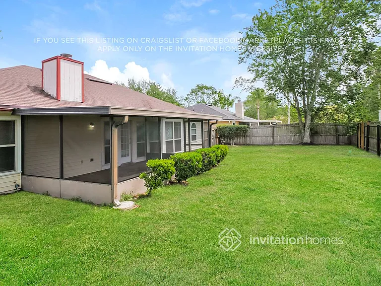 4440 Battlecreek Ct E — Photo 16
