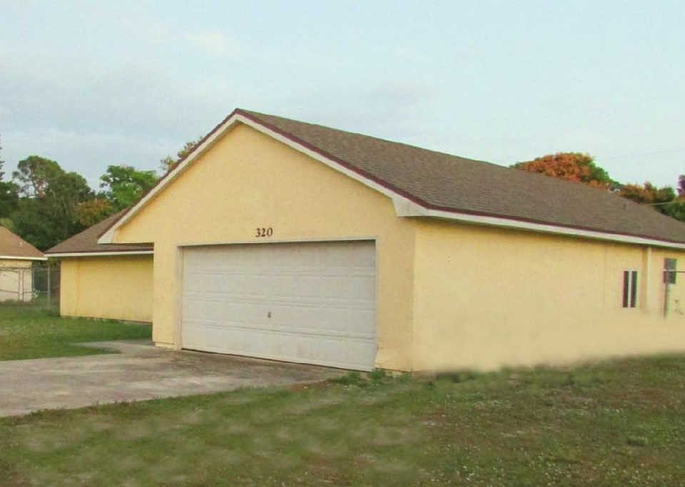 1st image of 320 SE Prima Vista Blvd