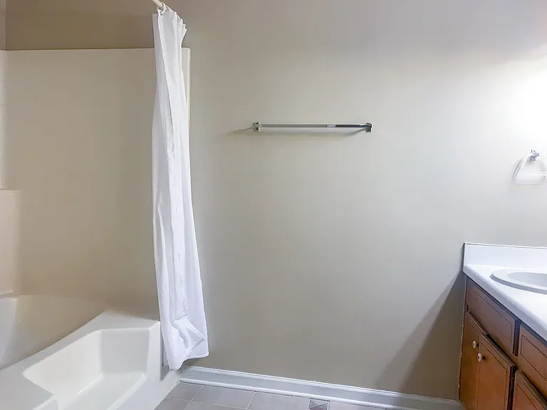 2916 Norwood Dr — Photo 8