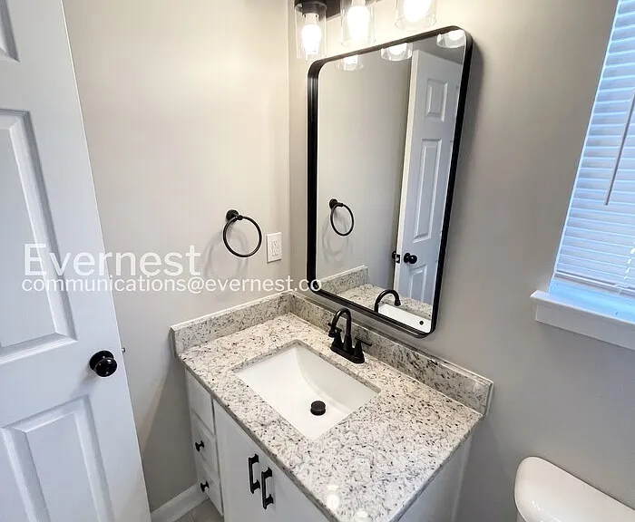 636 Laramie Dr — Photo 18