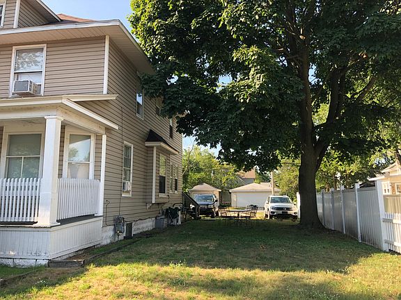 5th image of 229 W 17th St APT 1