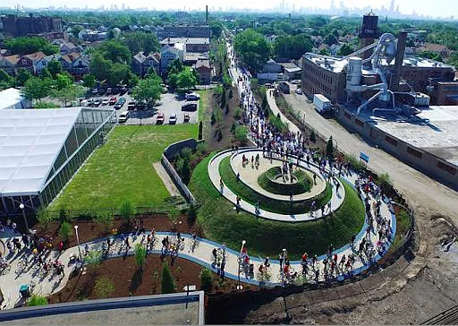 Steps from the 606