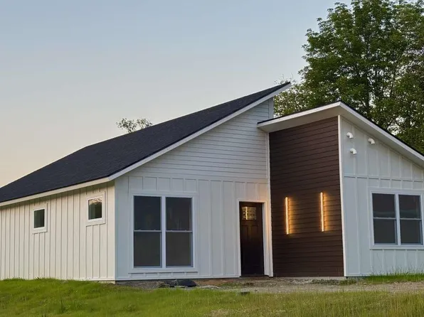 75 Joseph Street, Morristown, VT 05661