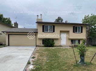 1837 S Idalia St, Aurora, CO 80017