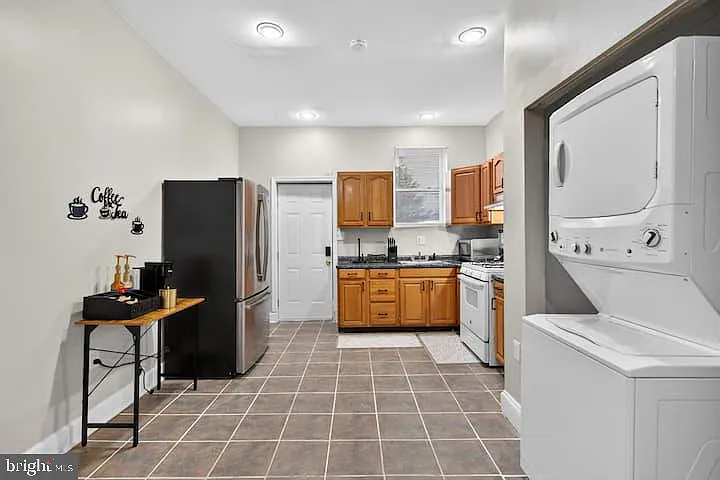 1119 Montello Ave NE — Photo 14