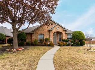 9200 Azinger Dr, Plano, TX 75025