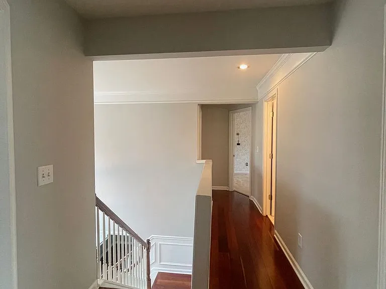 11310 Crossington Rd — Photo 18