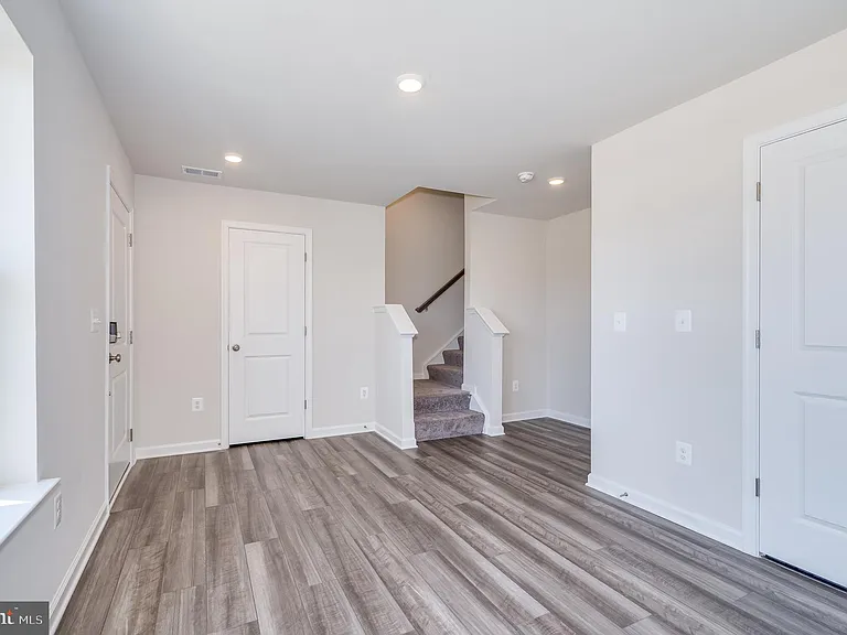 67 Swan Field Ave — Photo 14