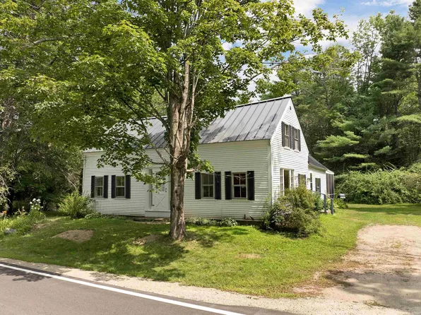 677 Pine Hill Road, Wolfeboro, NH 03894