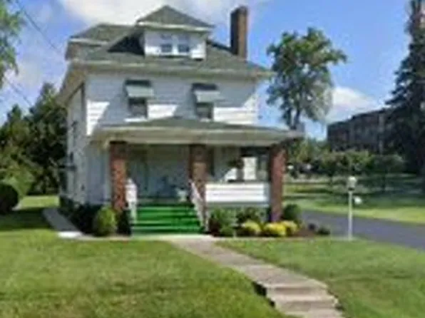 15 E Euclid Ave, New Castle, PA 16105