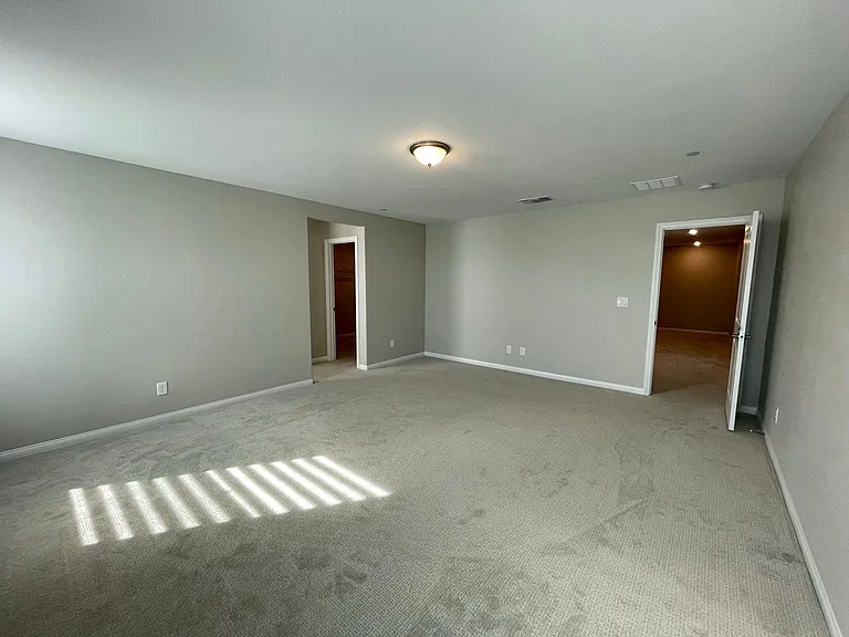 6944 Trevelez St — Photo 20
