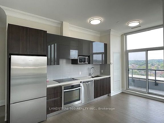 4th image of 25 Water Walk Dr #Penthouse 18
