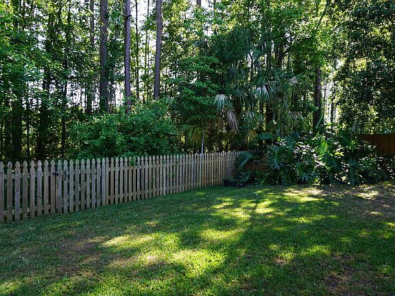 3rd image of 12756 Marsh Cove Dr S