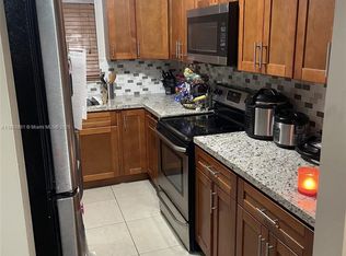 6060 W 21st Ct APT 105, Hialeah, FL 33016