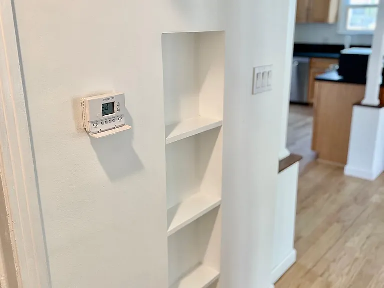906 Parkman Ave — Photo 18