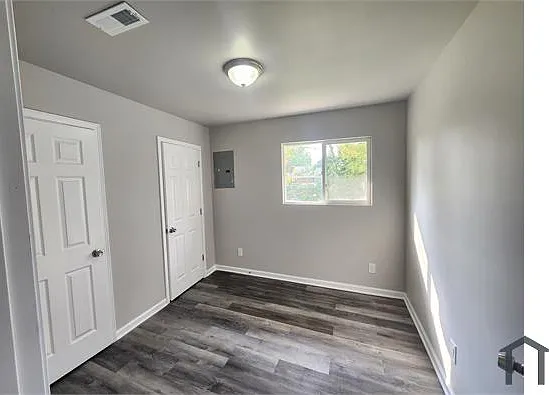 3902 N Grand Ave #3 — Photo 6