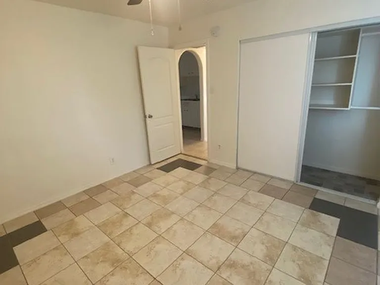 10648 N 15th Ave — Photo 24