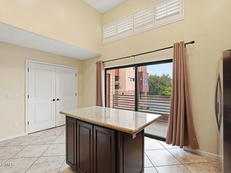 330 S Farmer Ave #126 — Photo 9