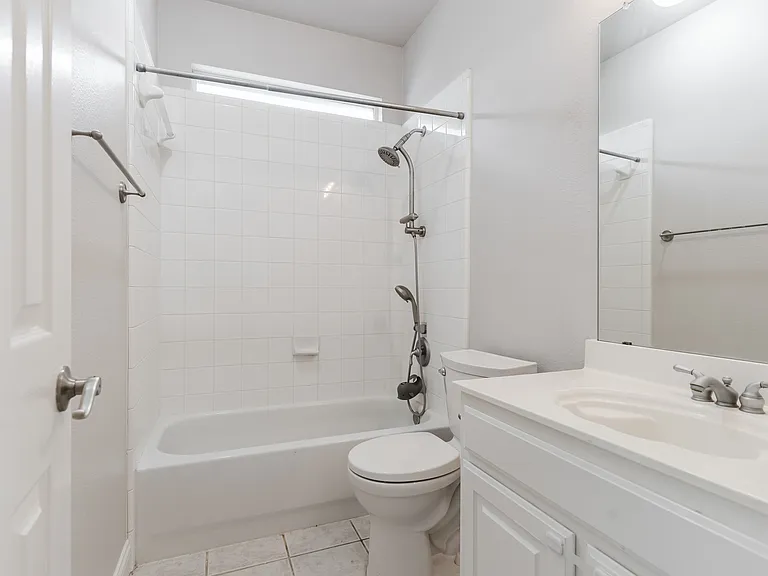 5601 Glenview Ln — Photo 26