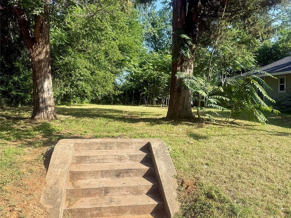 1st image of 3615 Cauthorn Dr