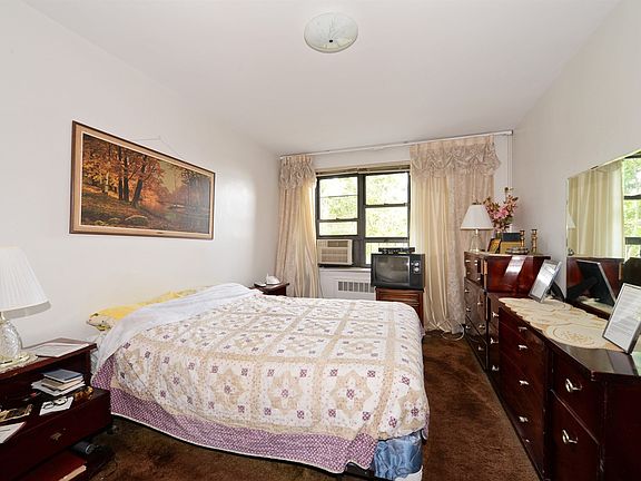 4th image of 14109 28th Ave #5G
