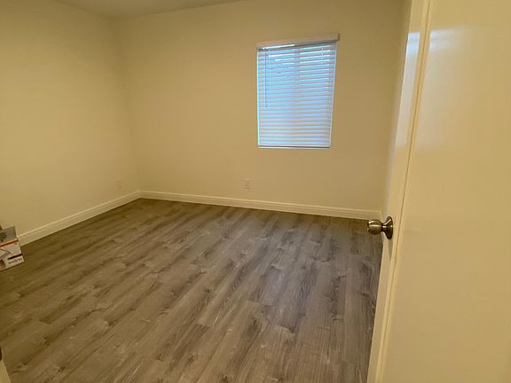 2nd image of 439 Kimball Way