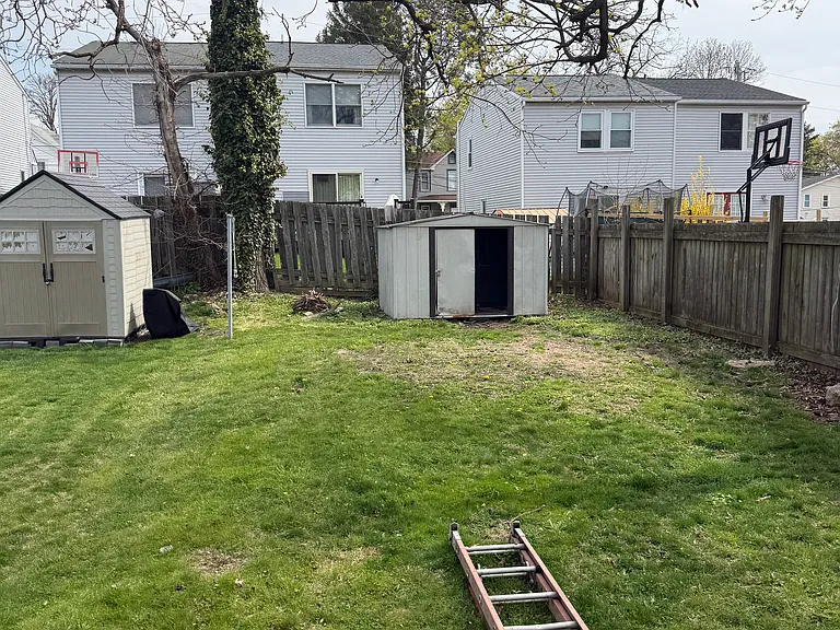 35 Harding Ave — Photo 54