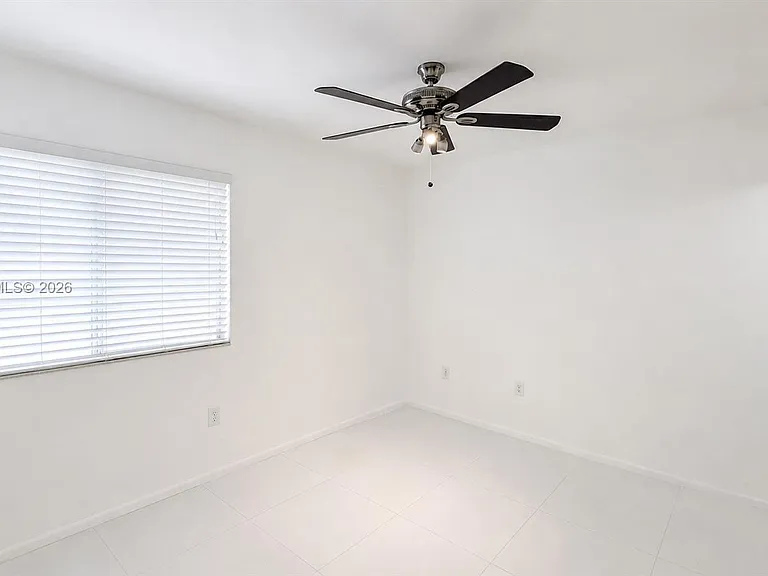 9560 Weldon Cir #J308 — Photo 10