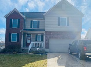 1215 Farmcrest Dr, Union, KY 41091