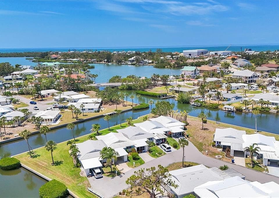 1st image of 608 FAIR WINDS DRIVE