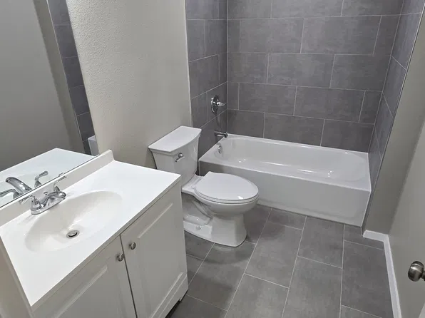 1213 E Wells Ave APT A, Sherman, TX 75090