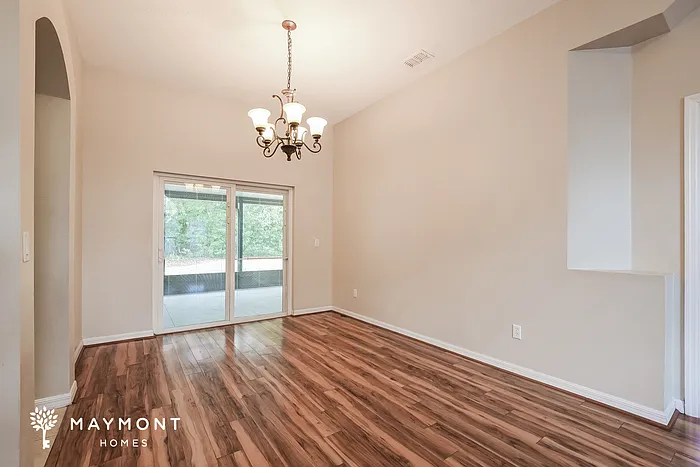 3 bed, 2.0 bath, 1991 sqft, $2,445 — Photo 4