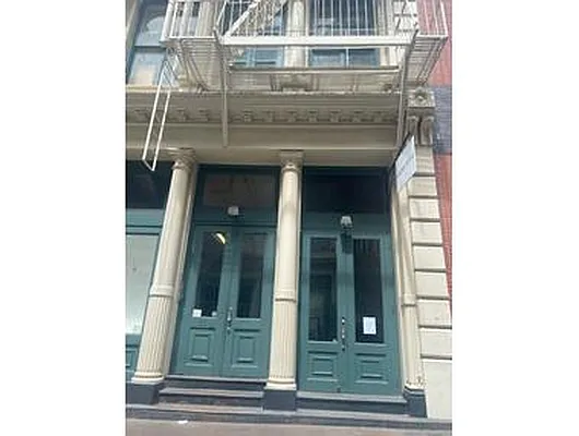 Rented by Douglas Elliman | media 27