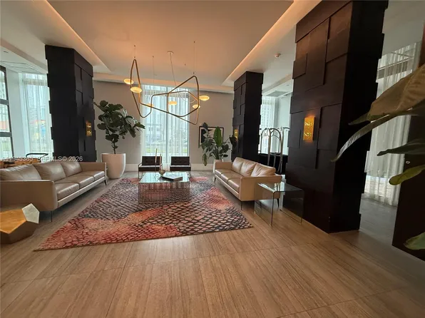 140 S Dixie Hwy APT 437, Hollywood, FL 33020