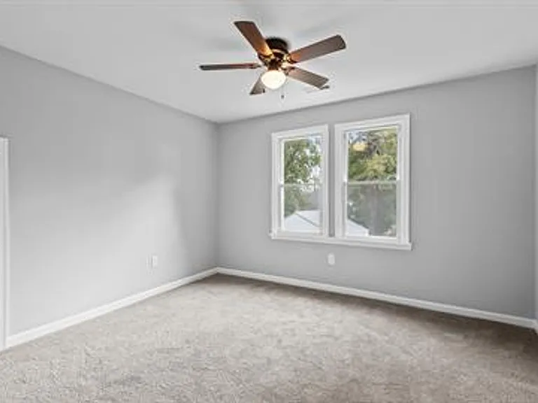 121 Glendale Ave — Photo 7