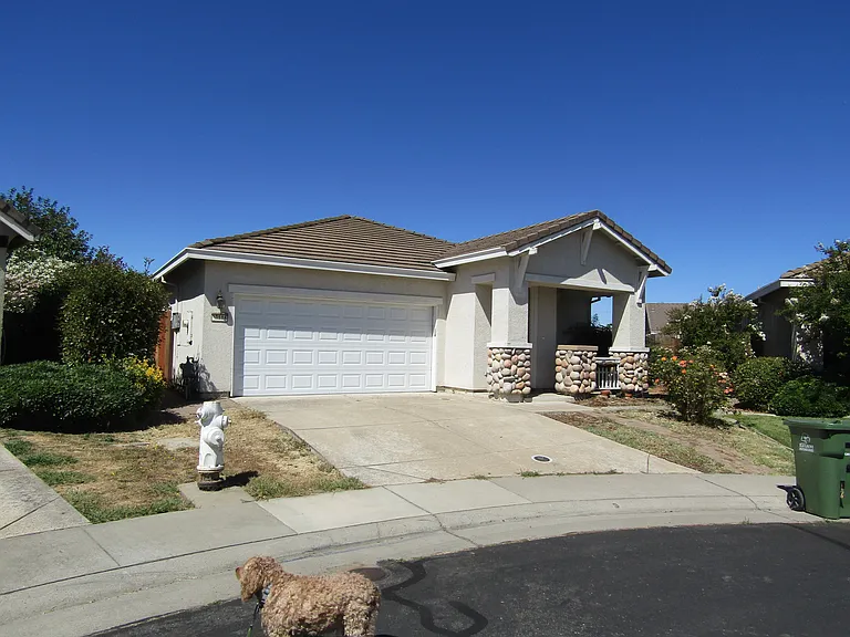 10116 Lambeau Ct — Photo 1