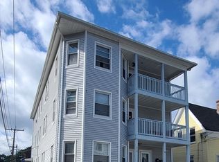 16 Brookline St, Webster, MA 01570