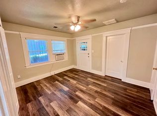 176 N Van Ness Ave, Fresno, CA 93701