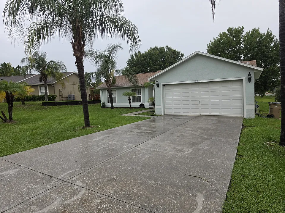 13223 Moonflower Ct