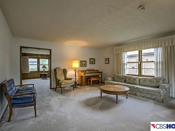 5th image of 4929 N 103rd Ave