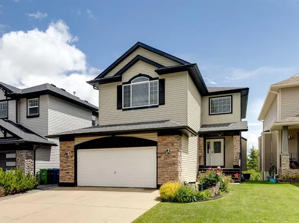 92 W Everhollow Way SW, Calgary, AB T2Y 4R7