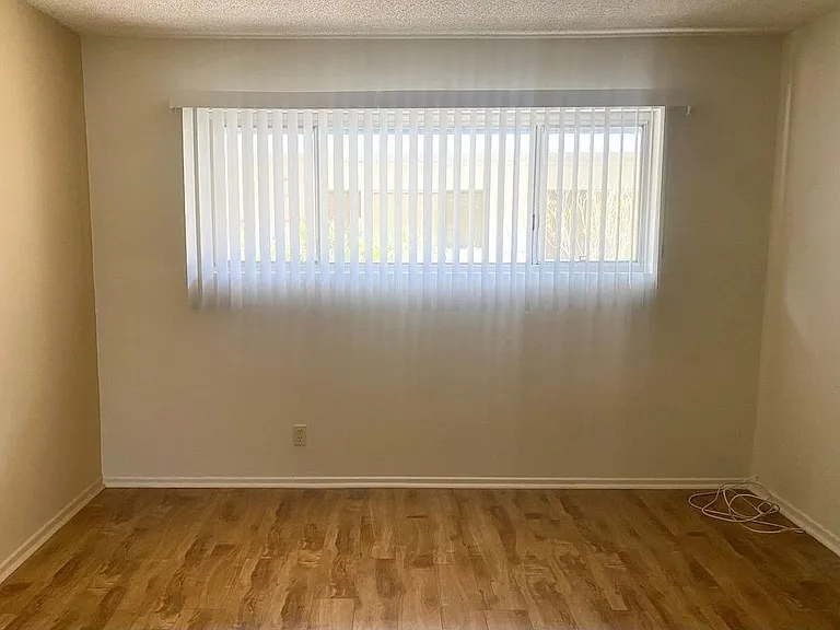 5444 Sepulveda Blvd., — Photo 14