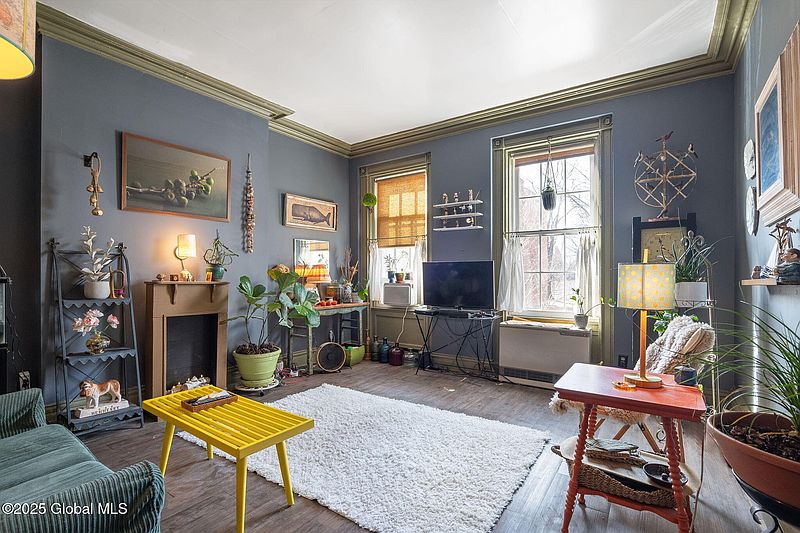 5th image of 54 Westerlo Street #21