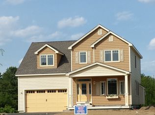 7 Wild Briar Dr, Saco, ME 04072