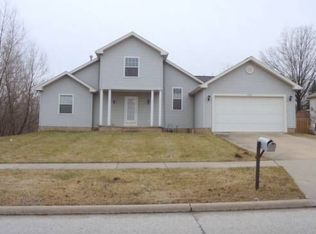 14140 Turney Rd, Maple Heights, OH 44137