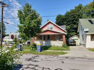 243 Stewart St SW, Grand Rapids, MI 49507