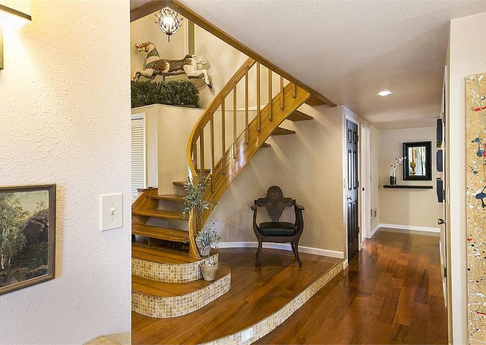 1st image of 5909 Reid Dr NW