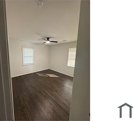 4 bed, $2,500 — Photo 4
