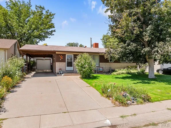 1617 Maplewood Dr, Pueblo, CO 81005